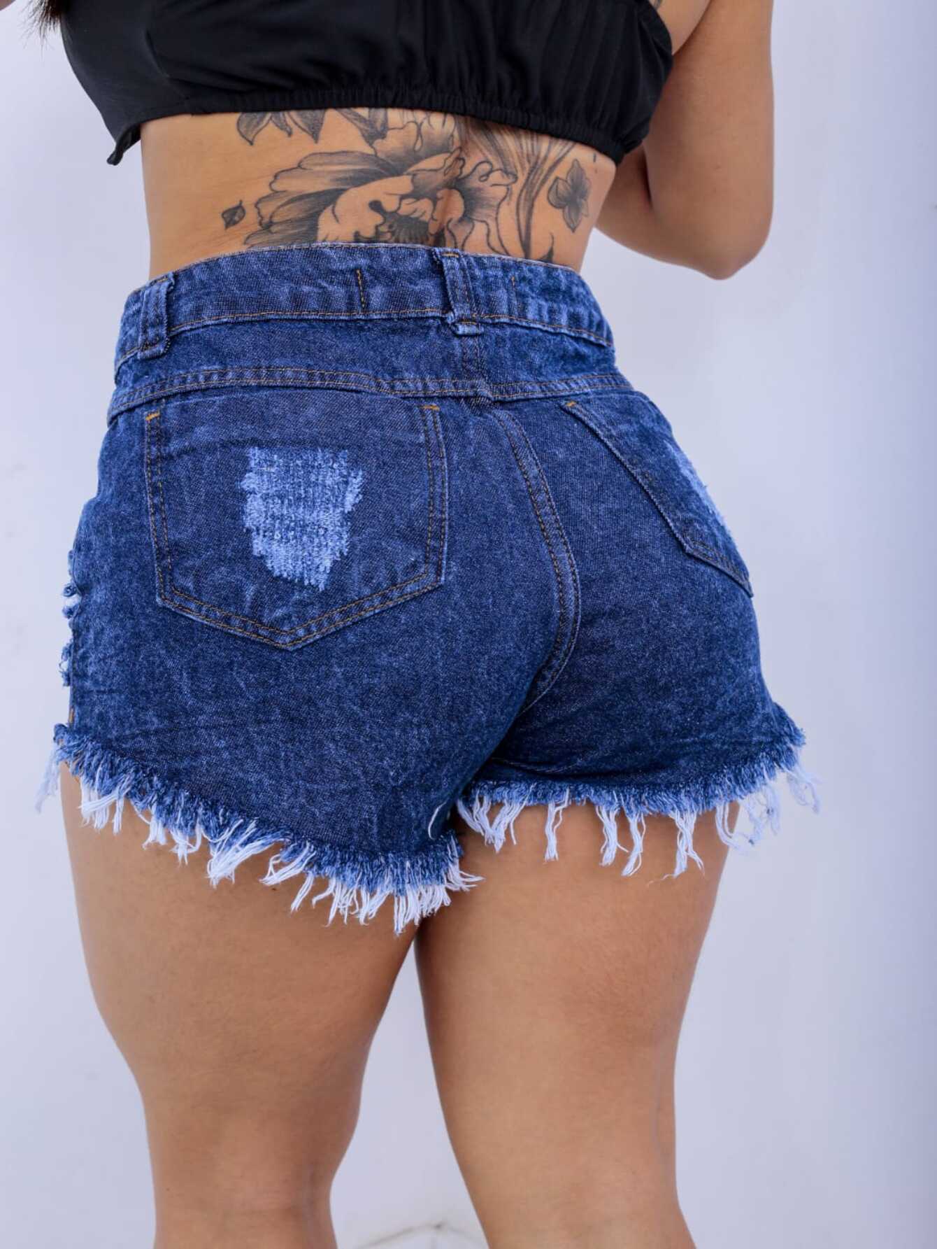 Shorts Feminino Azul Escuro Detonadinho Sensação Do Momento