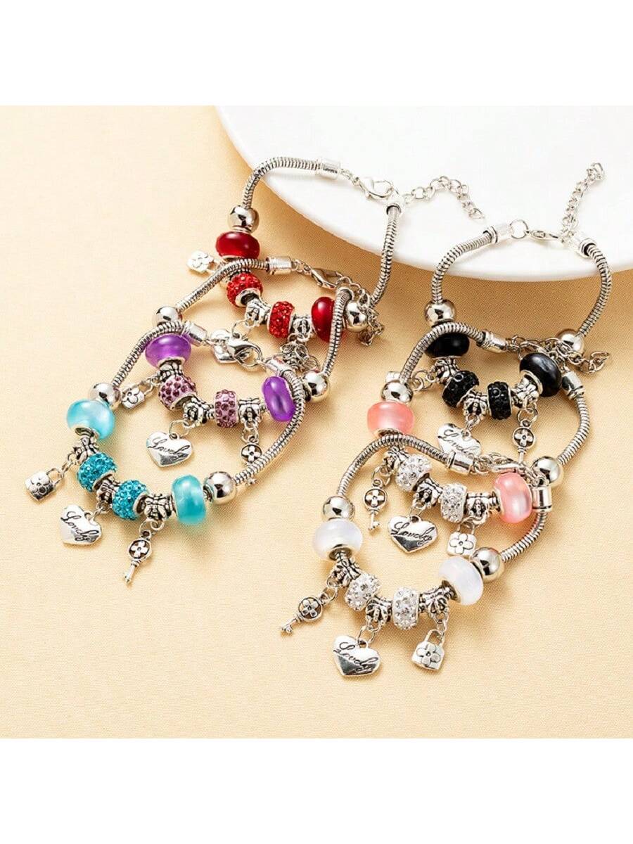 Pulseira Berloques Prata Estilo Feminina Presente (Modelo aleatório)