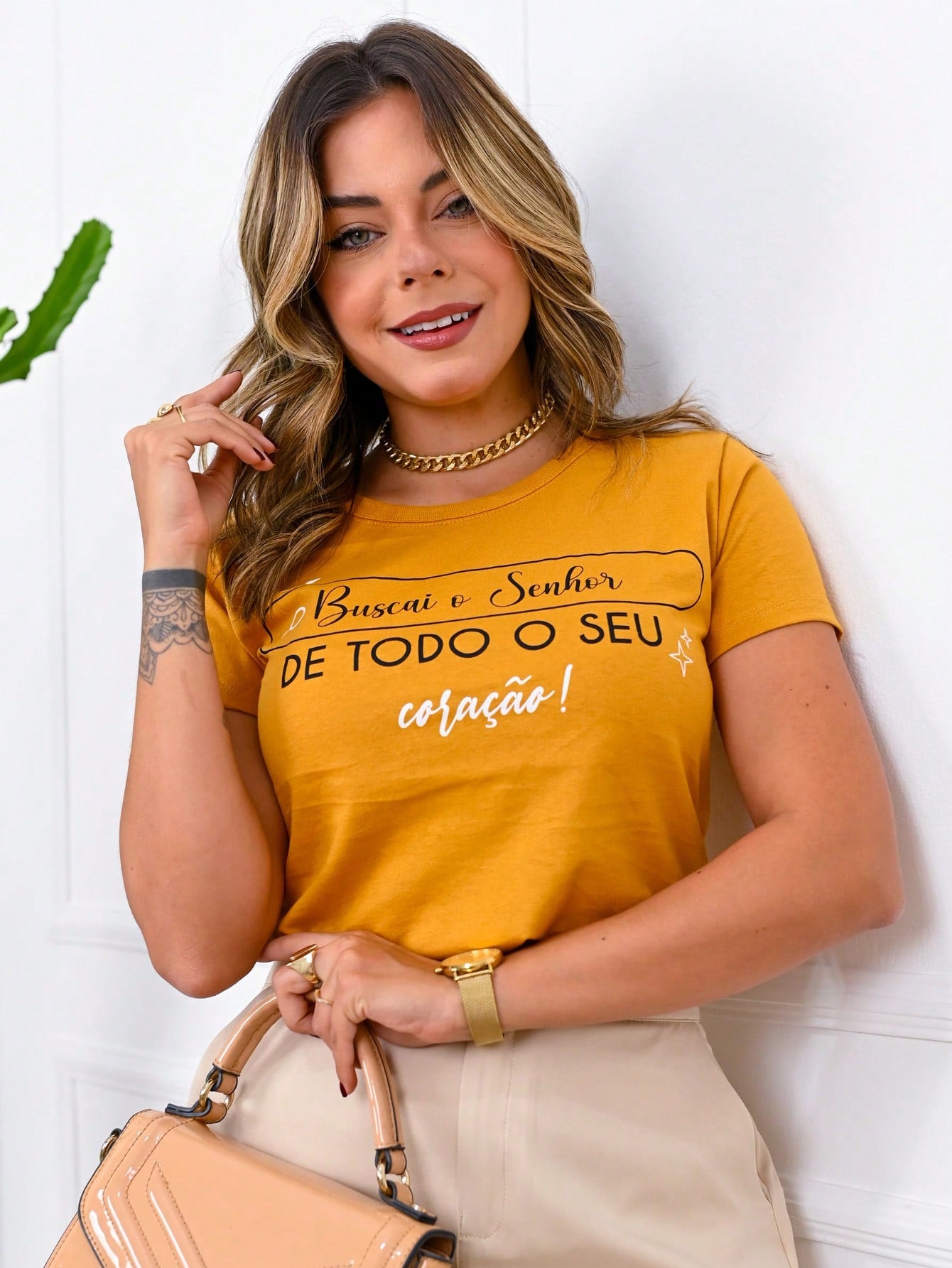 Blusa Feminina T-Shirt Manga Curta Gola Redonda 100% Algodão Malha Premium (4)