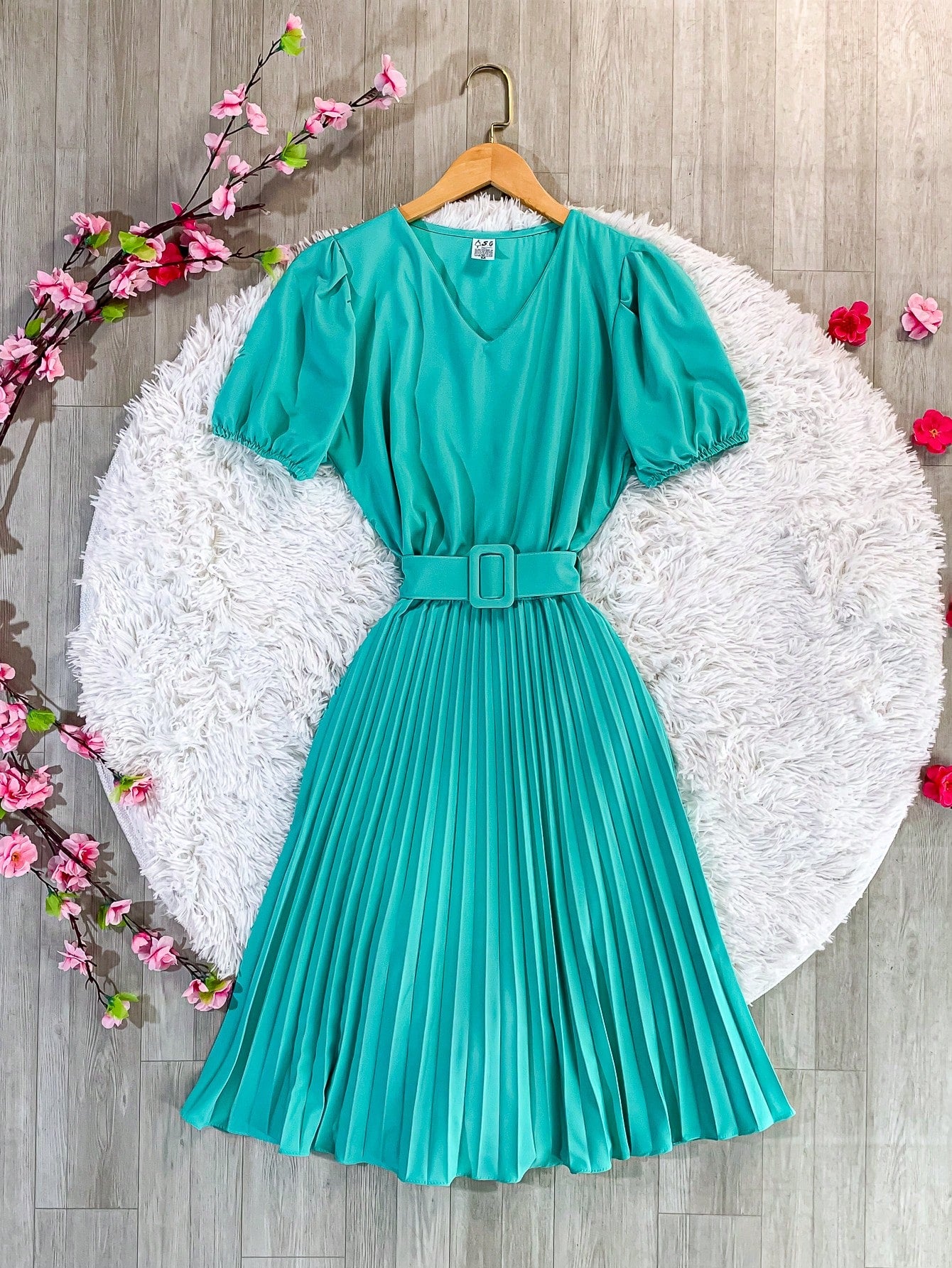 Vestido plissada lisa MIDI Rodado Moda Evangelica