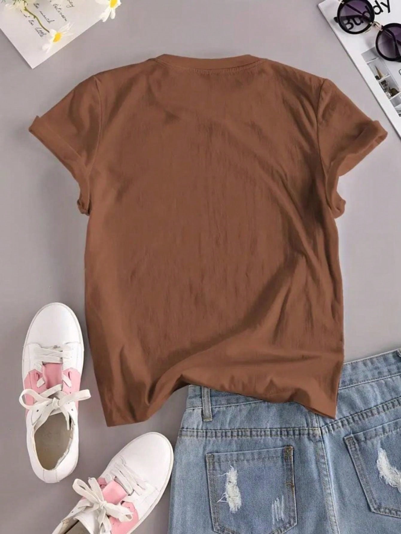 Camiseta T-shirt feminina blusa 100% algodão com estampa linha de coração modinha
