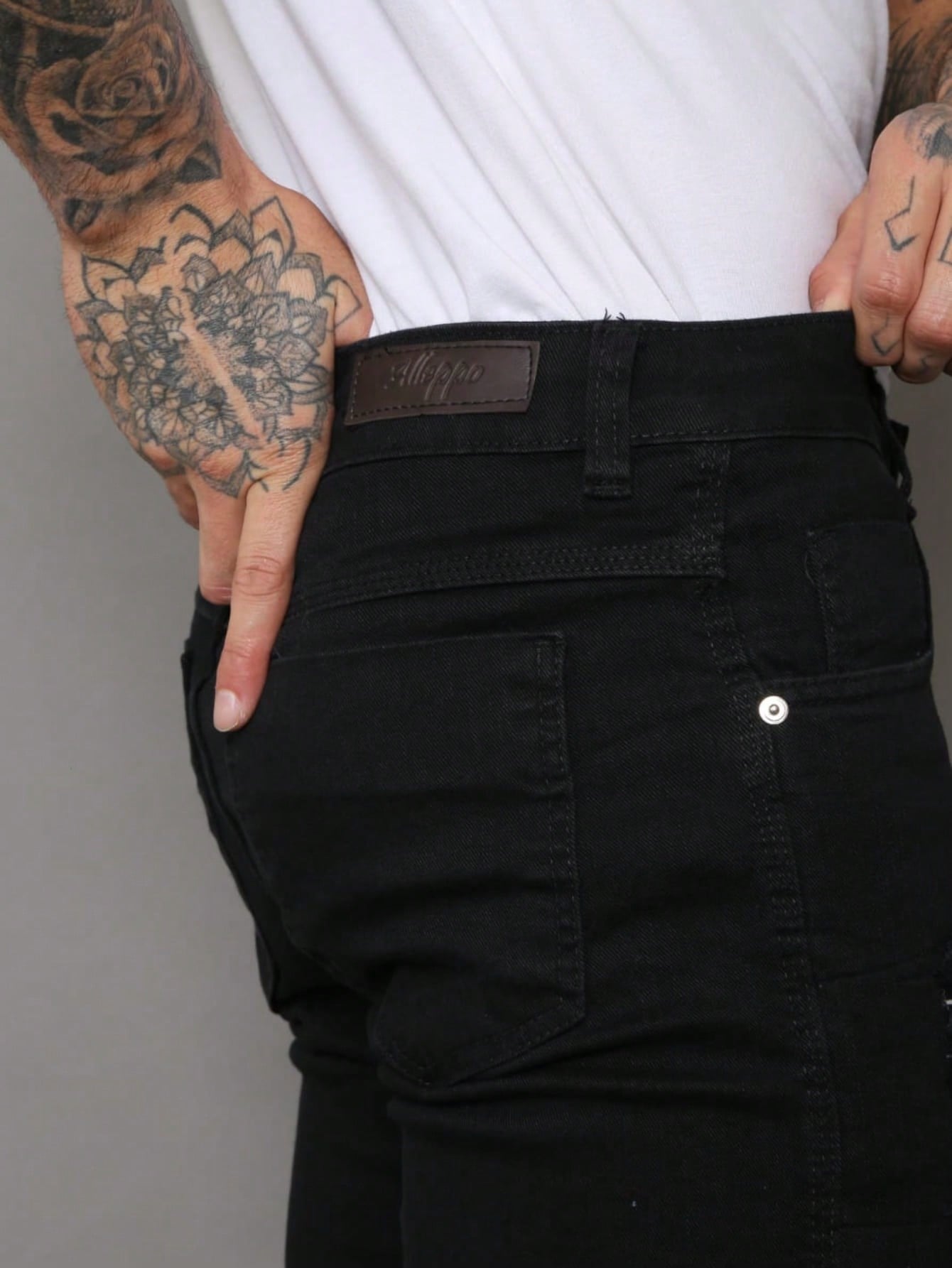 Calça Masculino Preto Rasgado de Sarja Estilosa