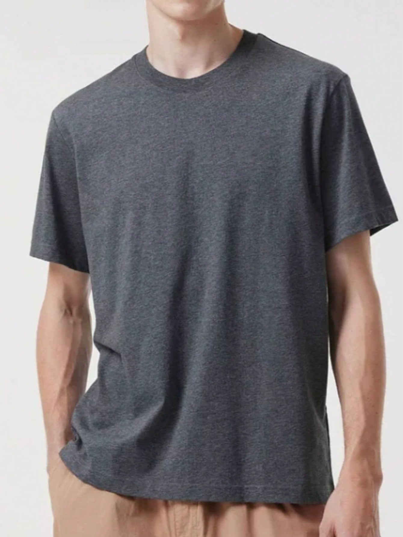 *"Clássico'' Camiseta Manga Curta Lisa 100% Algodão Básica P-G3