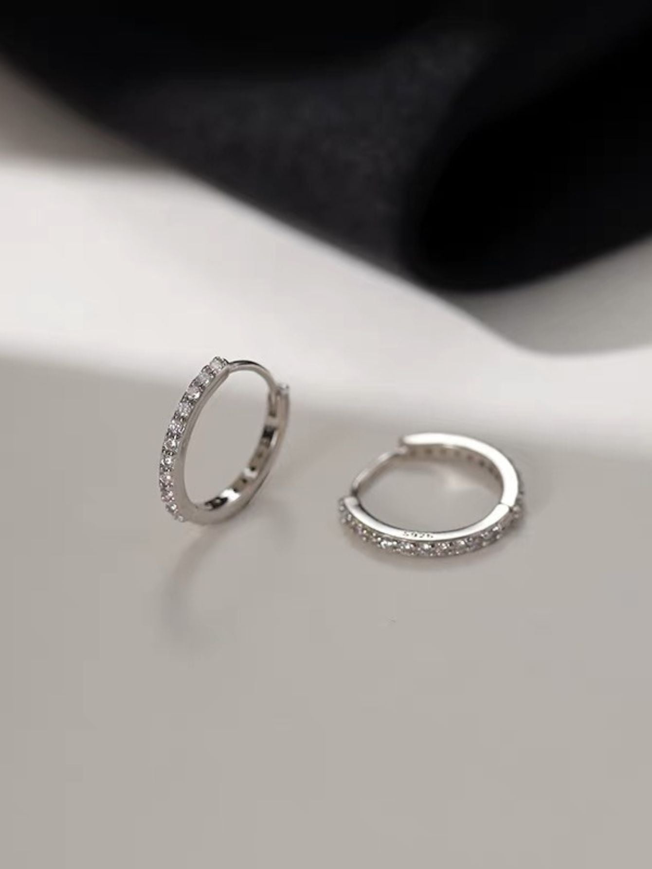 Kit 3 Pares Brinco Trio Com 3 Argolas 6mm 8mm 12 mm Feminino Cravejada Na Zircônia bijuteria Dourado Prata Fashion Top Promação Pronta Entrega