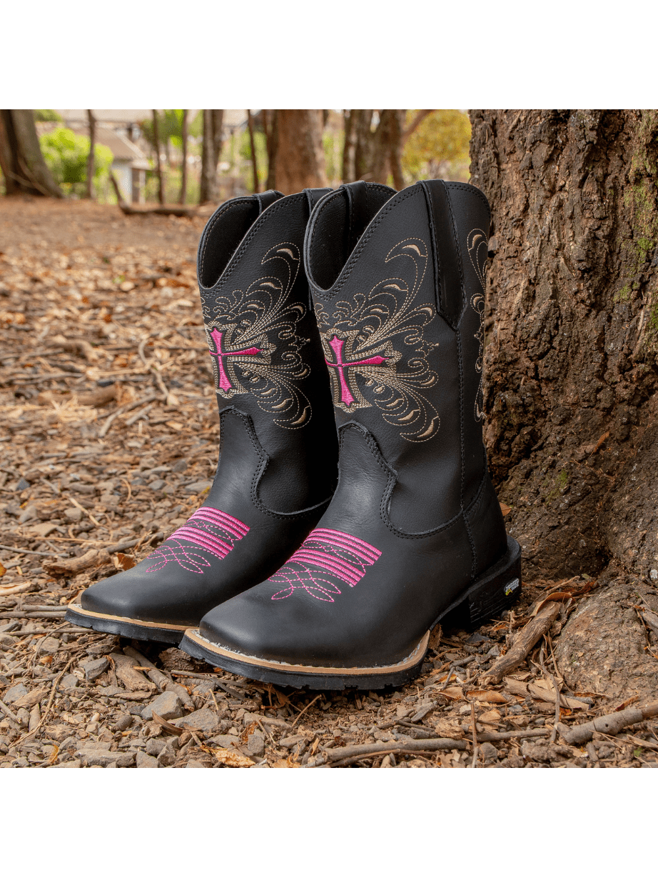 Botina Texana Rustica Bordado Feminino Bico Quadrado Cruz BK