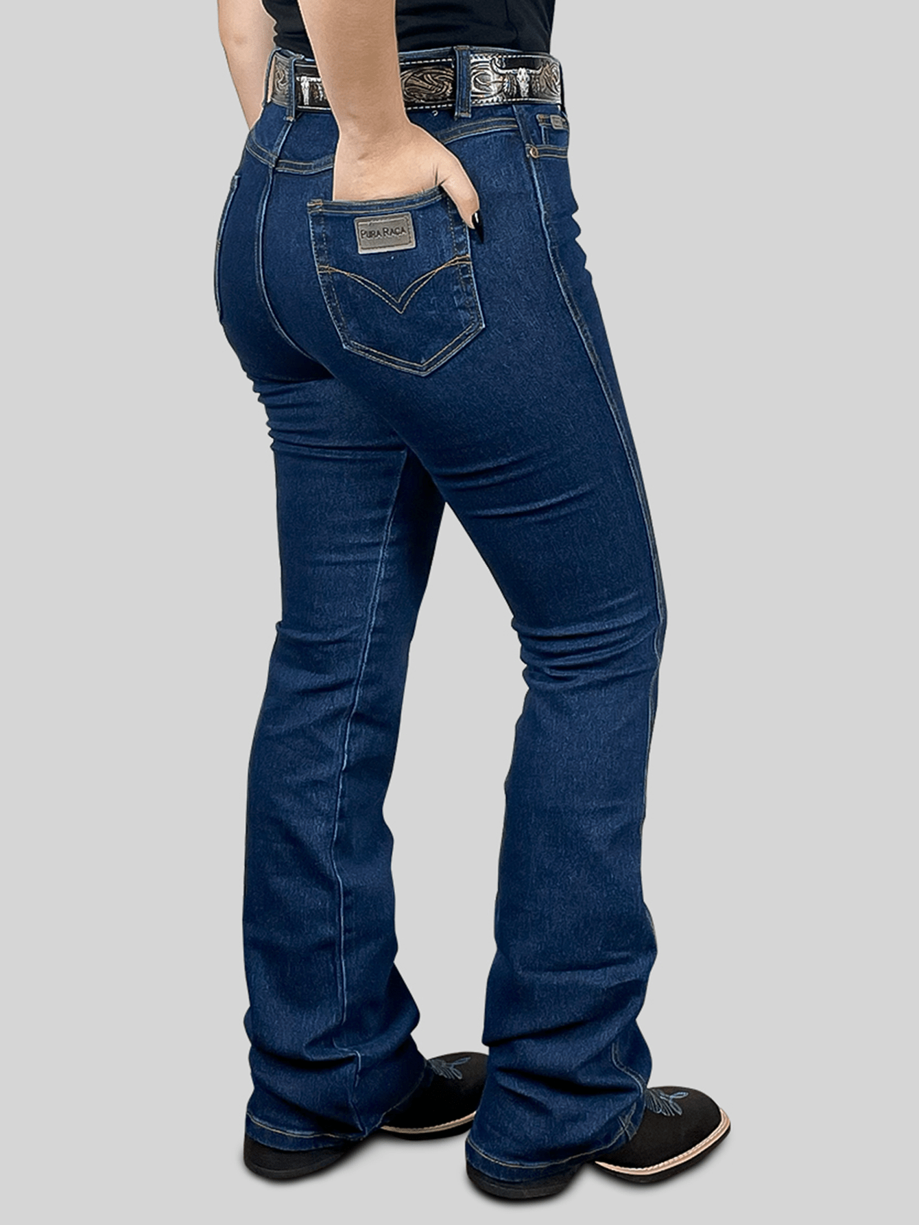 Calça Jeans Feminina Country Flare Elastano Cintura Alta Bootcut Levanta Bumbum Barra Larga Top